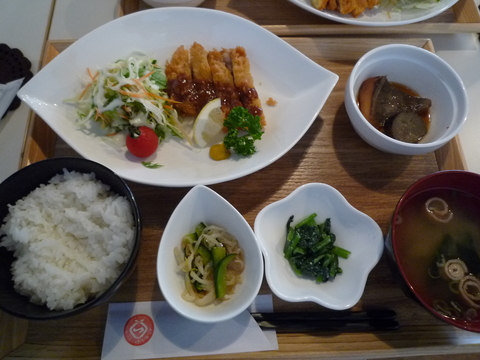 おひとつや